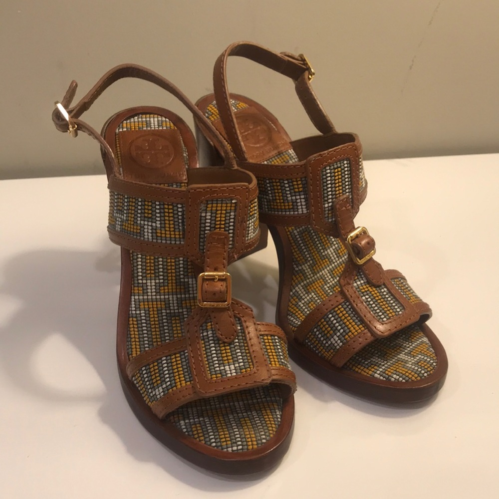 Tori Burch Aztec 4” heel
